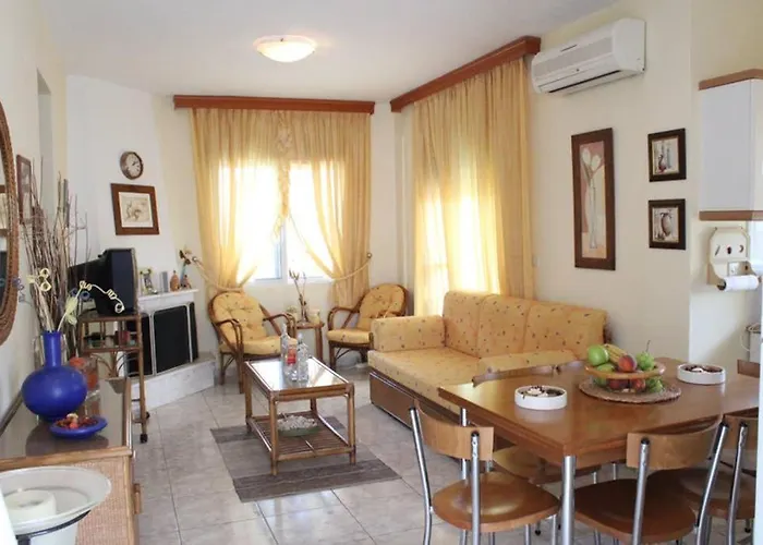 Holiday Apartment Flogita Apartamento